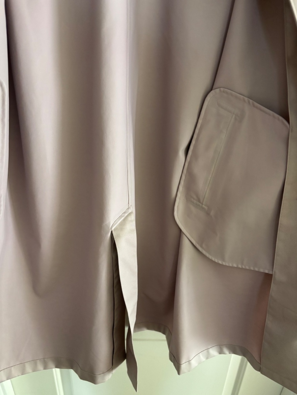EUC Uniqlo dusty pale pink/mauve trench Blockteck fabric women's size medium - Picture 4 of 5